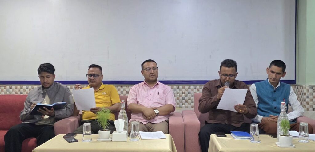 कर्णालीका १० उत्कृट युवालाई ‘कर्णाली युथ आइकन अवार्ड’ प्रदान गरिदैं